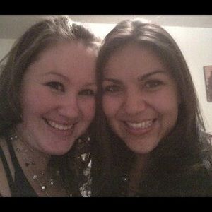 Meet your Posher, Alma